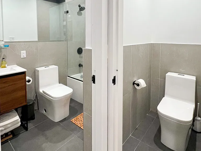 2909 Albemarle Rd #3R — Photo 7