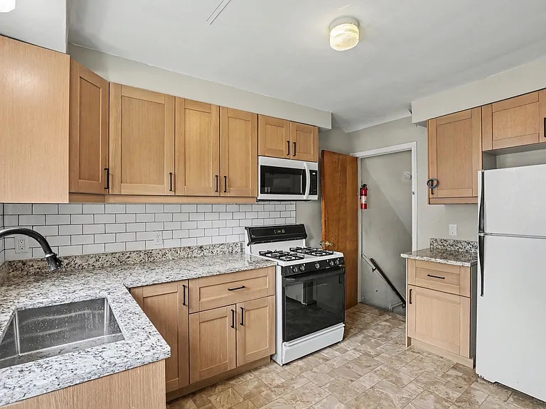 94 Crocker Blvd #94 — Photo 18