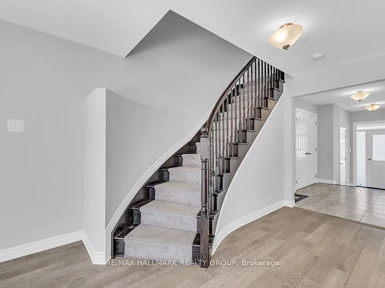 600 Parade Dr — Photo 15