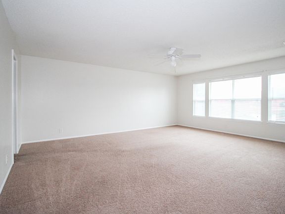 4th image of 11053 Kimes Park Dr