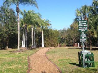 5902 Sandstone Ave, Sarasota, FL 34243