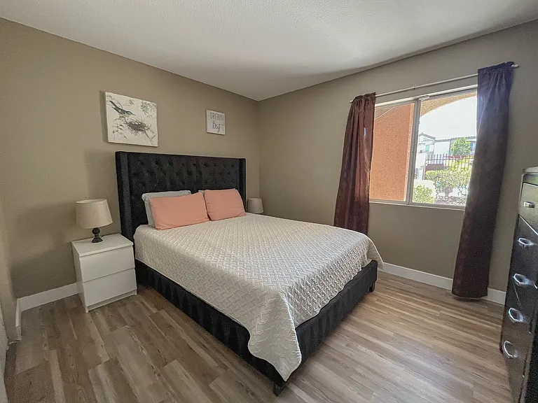 7885 W Flamingo Rd — Photo 10