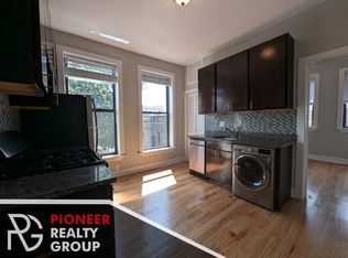 627 W Oakdale Ave APT 2, Chicago, IL 60657