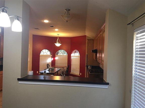 4th image of 15592 Appaloosa Dr