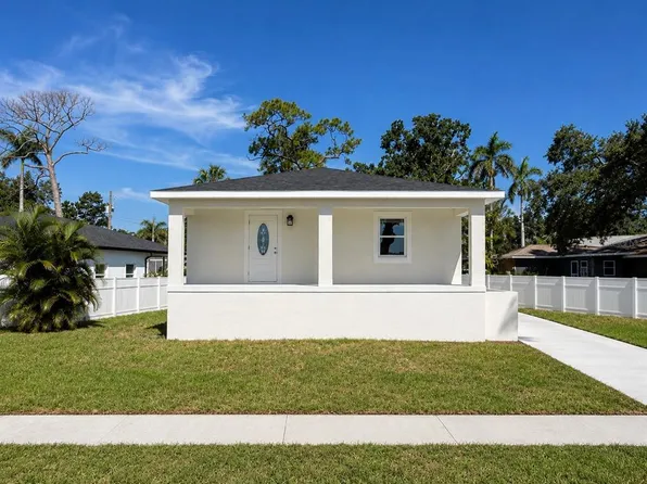 120 Brown St, Bradenton, FL 34208