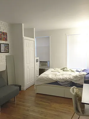 Rented by Nest Seekers International | media 7