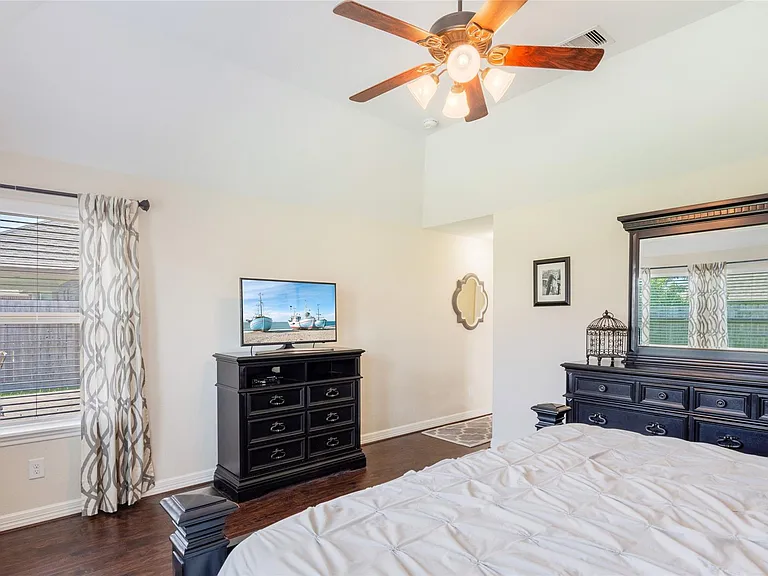 19826 Summit Crest Ct — Photo 18