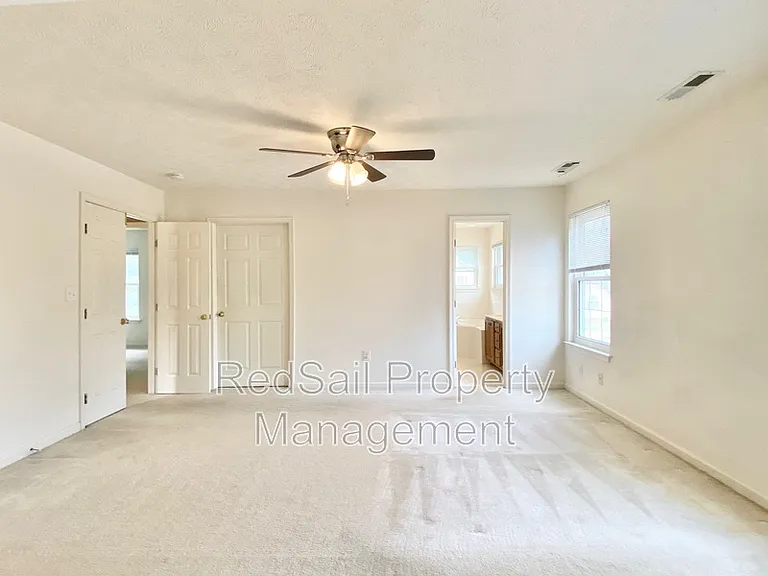 200 Halles Run — Photo 12
