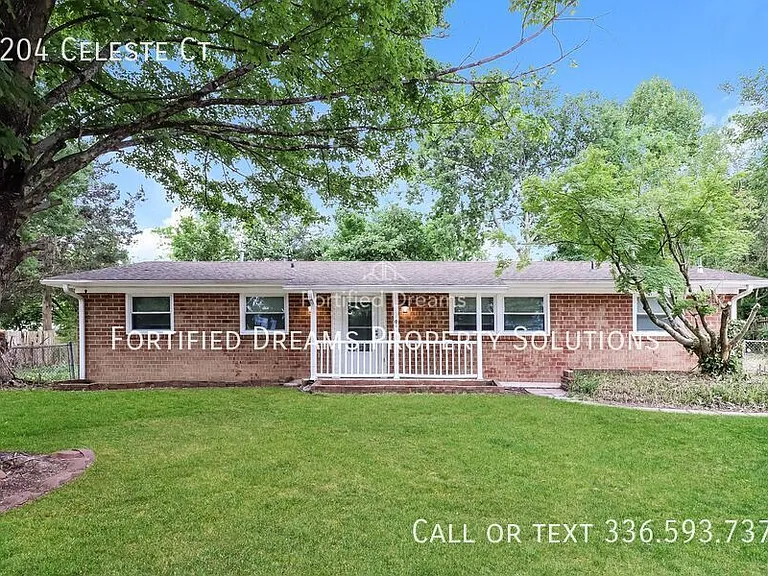2204 Celeste Ct — Photo 5