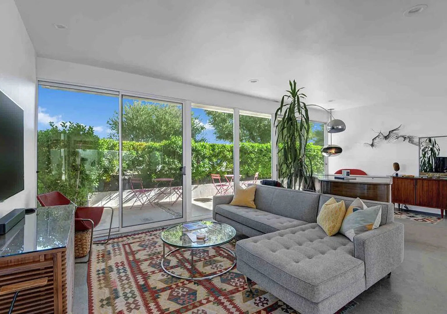 Historic Wexler Home w/ Pool & Mountain Views — Photo 2