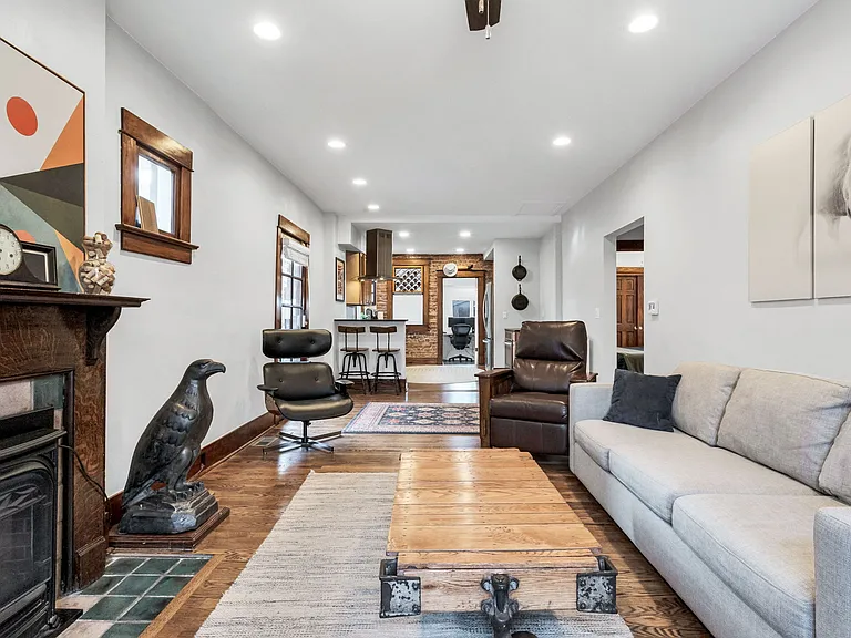 455 N Pearl St — Photo 6