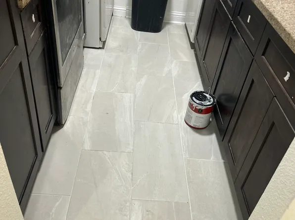 3005 Walnut Bend Ln APT 15, Houston, TX 77042