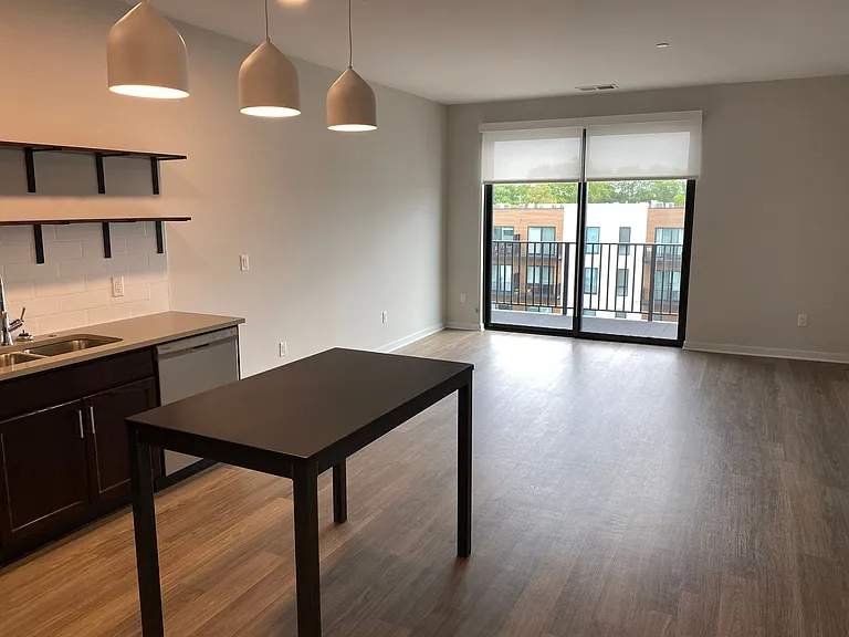 Greenlink Residences — Photo 32