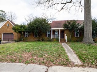 2337 Southern Pines Dr, Chesapeake, VA 23323