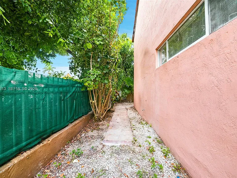 8684 NW 1st St — Photo 45