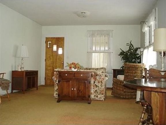 4th image of 11411 Orchard Dr