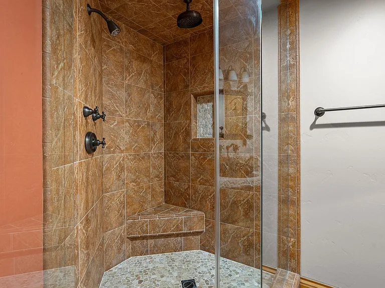 1091 Flume Rd — Photo 21
