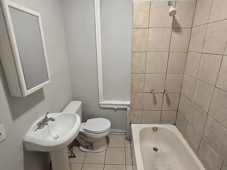 1327 N 49th St #1 — Photo 2
