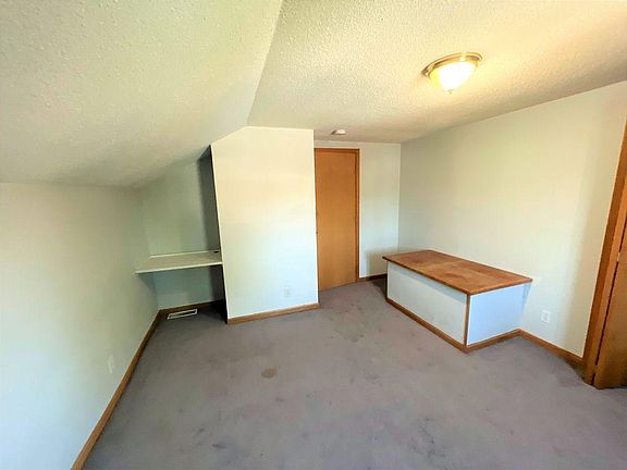 4th image of 316 Saint Charles St