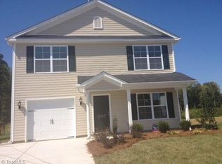 404 Carter Ridge Dr, Reidsville, NC 27320