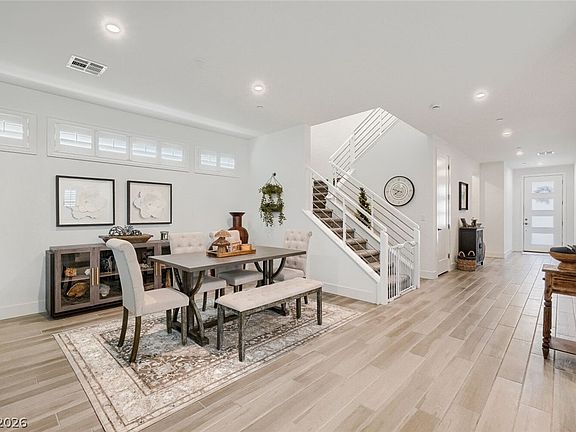 5th image of 3197 Vittoria Ave