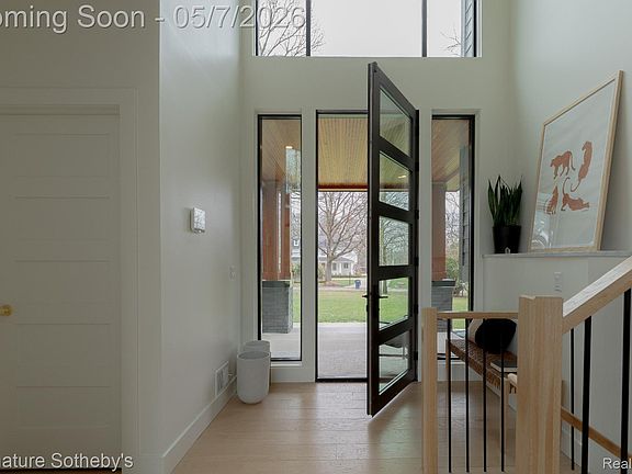 5th image of 4720 Dover Rd