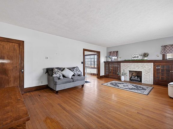 5th image of 1412 5th St