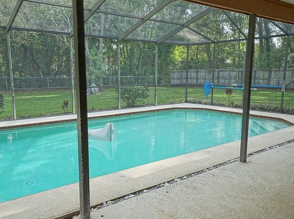 4th image of 3725 Village Estates Pl