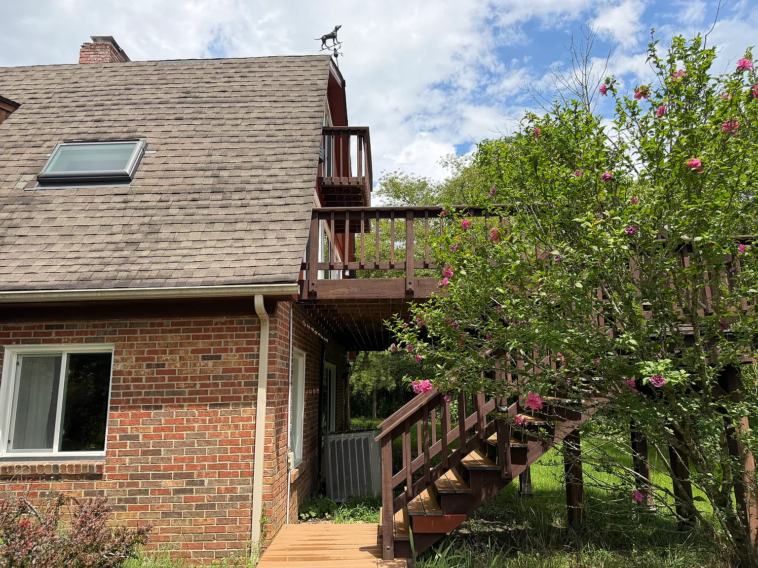 5 bed, 3.5 bath, 3202 sqft, $2,250 — Photo 3