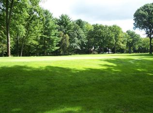 9406 Club House Dr W #555, Stanwood, MI