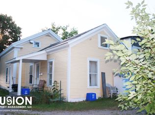 14 Railroad St #B, Essex Junction, VT 05452