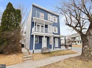 4 S Front St #4, Lemoyne, PA 17043