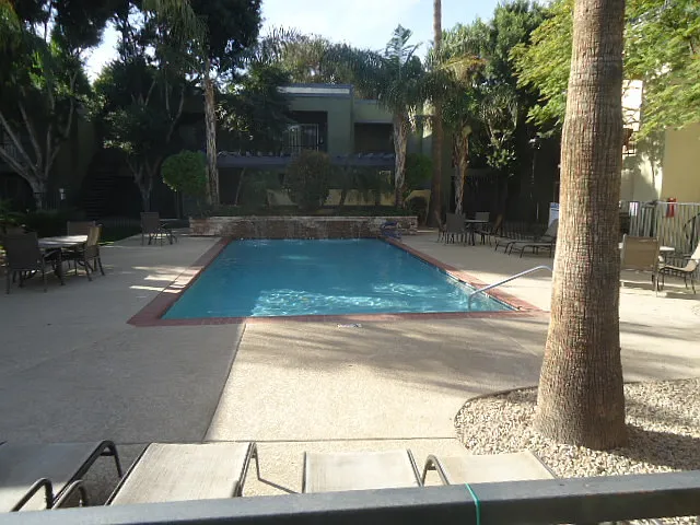 740 W Elm St #251 — Photo 9