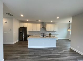 202 Mazarin Ln, Cary, NC 27519