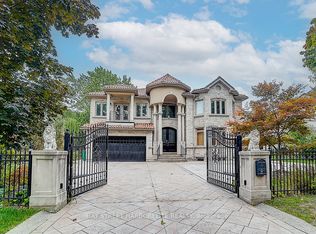 2334 Hammond Rd, Mississauga, ON L5K1T2