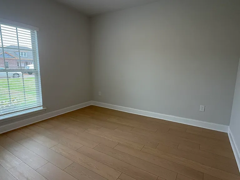 22651 Donahue Rd — Photo 16