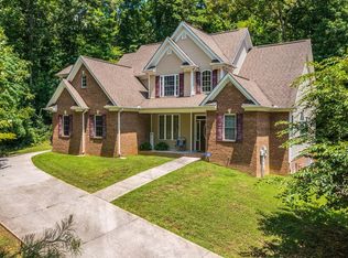 1626 N Elgin Dr, Morristown, TN 37814