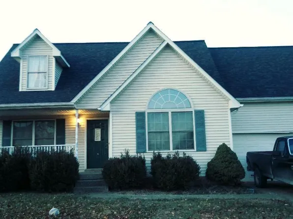 149 Lakes Of Dogwood Blvd, Shepherdsville, KY 40165