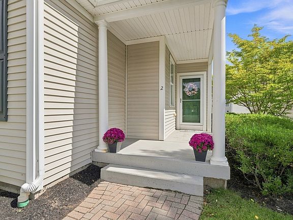 3rd image of 2 Pimpernel Cir #25