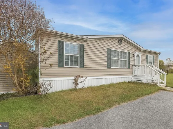 71 Hitch Pond Cir, Seaford, DE 19973