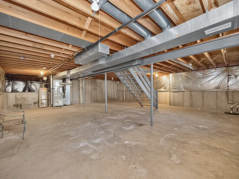 12130 Crestfield Ct — Photo 47