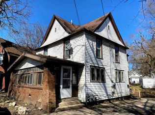 43 Page St NE, Grand Rapids, MI 49505