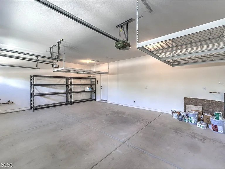 8347 Campbell Springs Ave — Photo 35