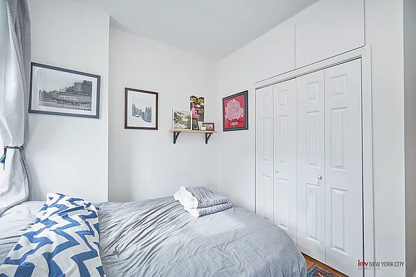Rented by Keller Williams NYC | media 8