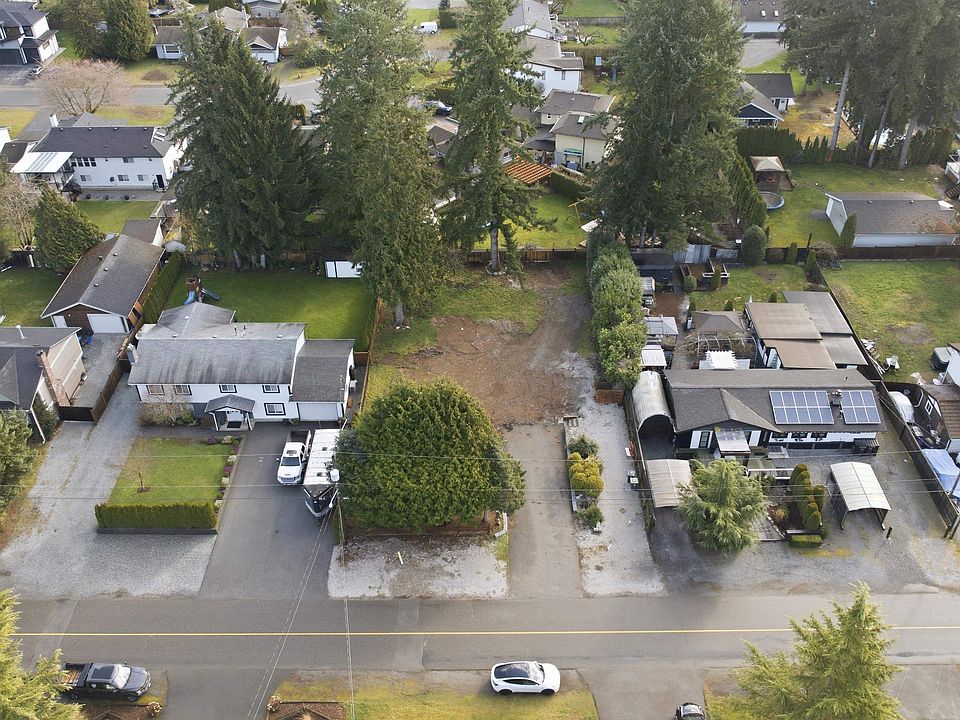 2nd image of 3940 205b St