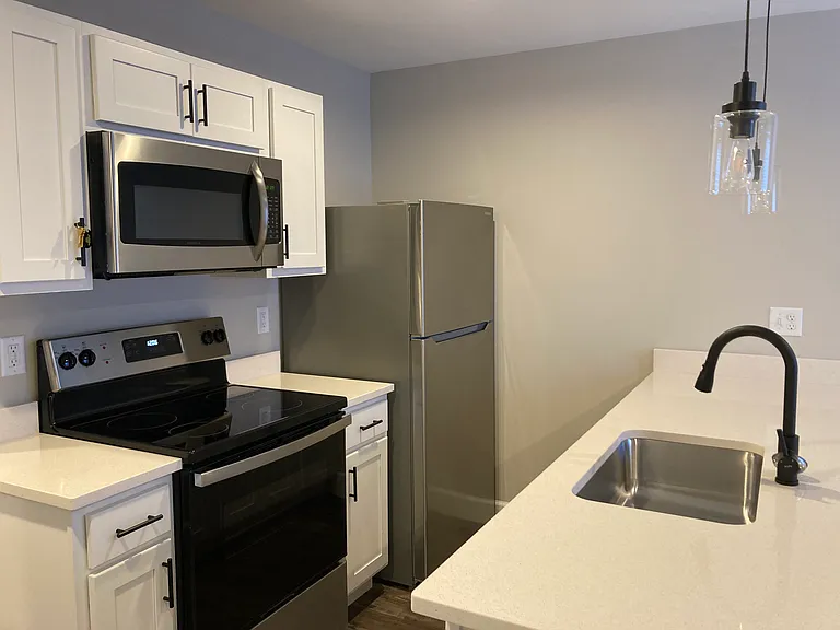 3 Washington St #108 — Photo 4
