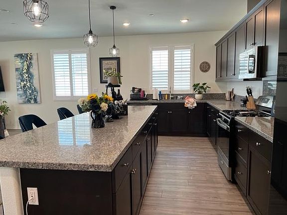 2nd image of 1937 Old Canyon Dr