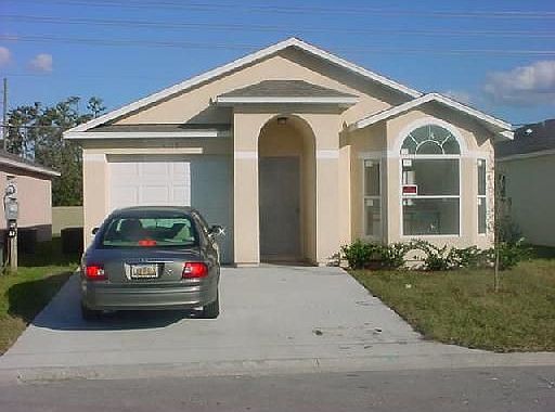 1st image of 4112 Hampshire Village Ct