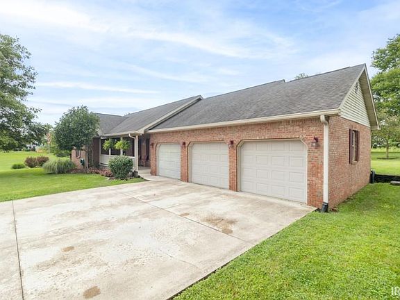 5th image of 2757 N Christopher Dr