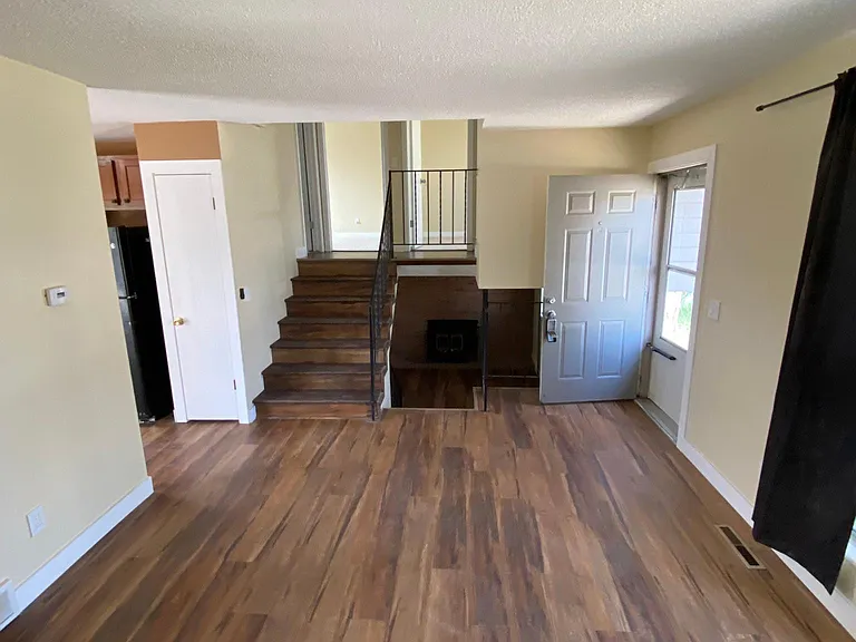 4225 Hummingbird Dr — Photo 8